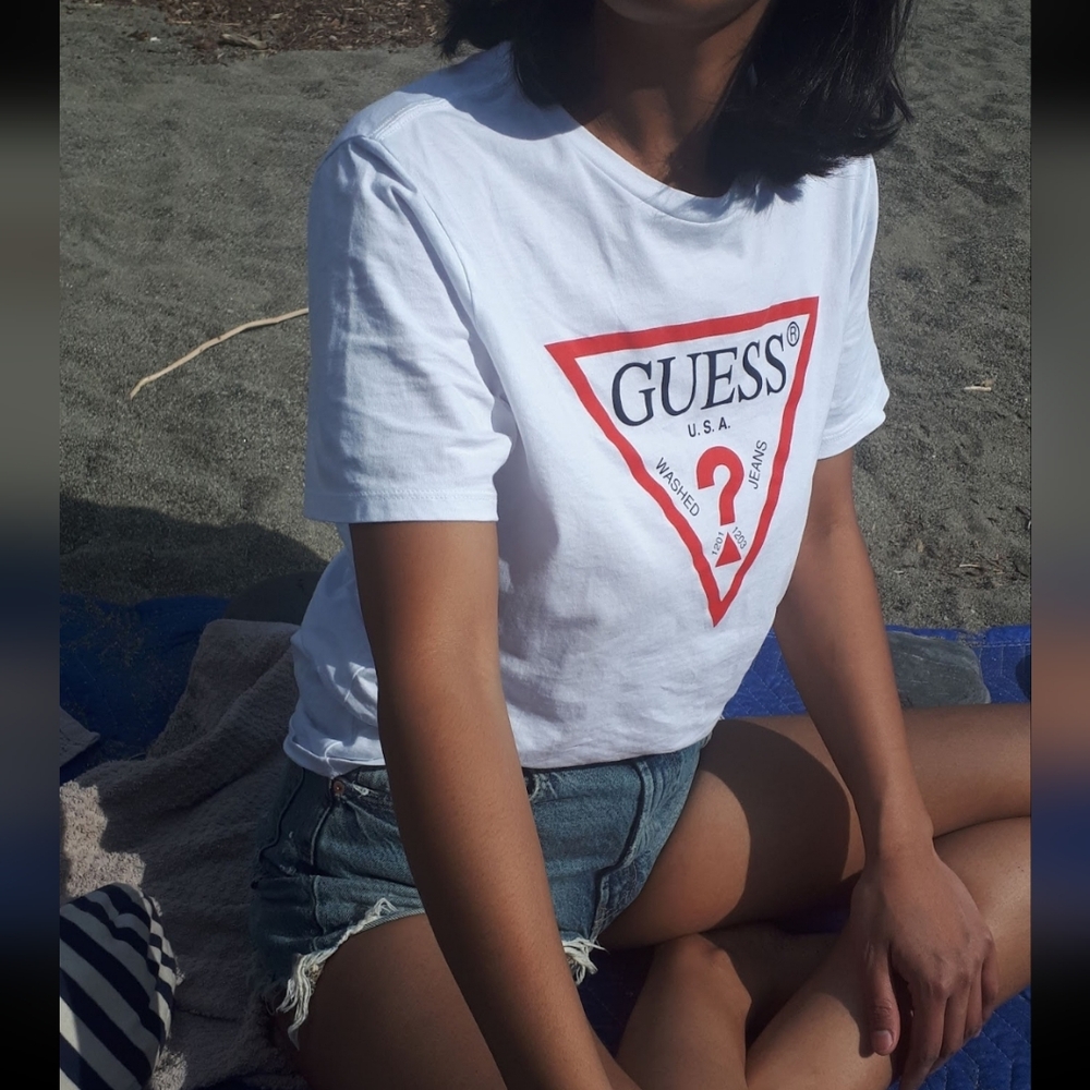 Guess White and Red Logo Tee